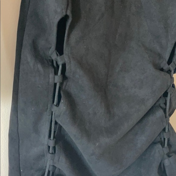 Cross cross long sleeve black dress - Picture 3 of 5